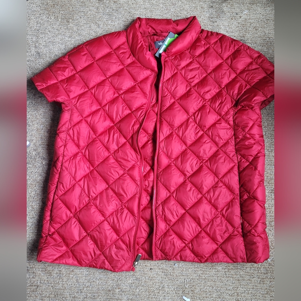 Martha Stewart red short sleeve puffer vest
